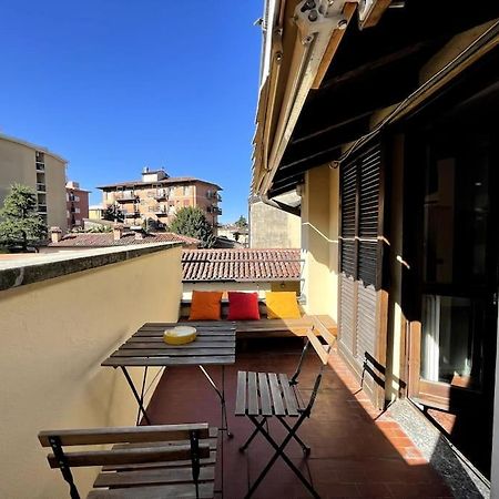 Grande Appartamento In Area Storica Di Bérgamo Exterior foto